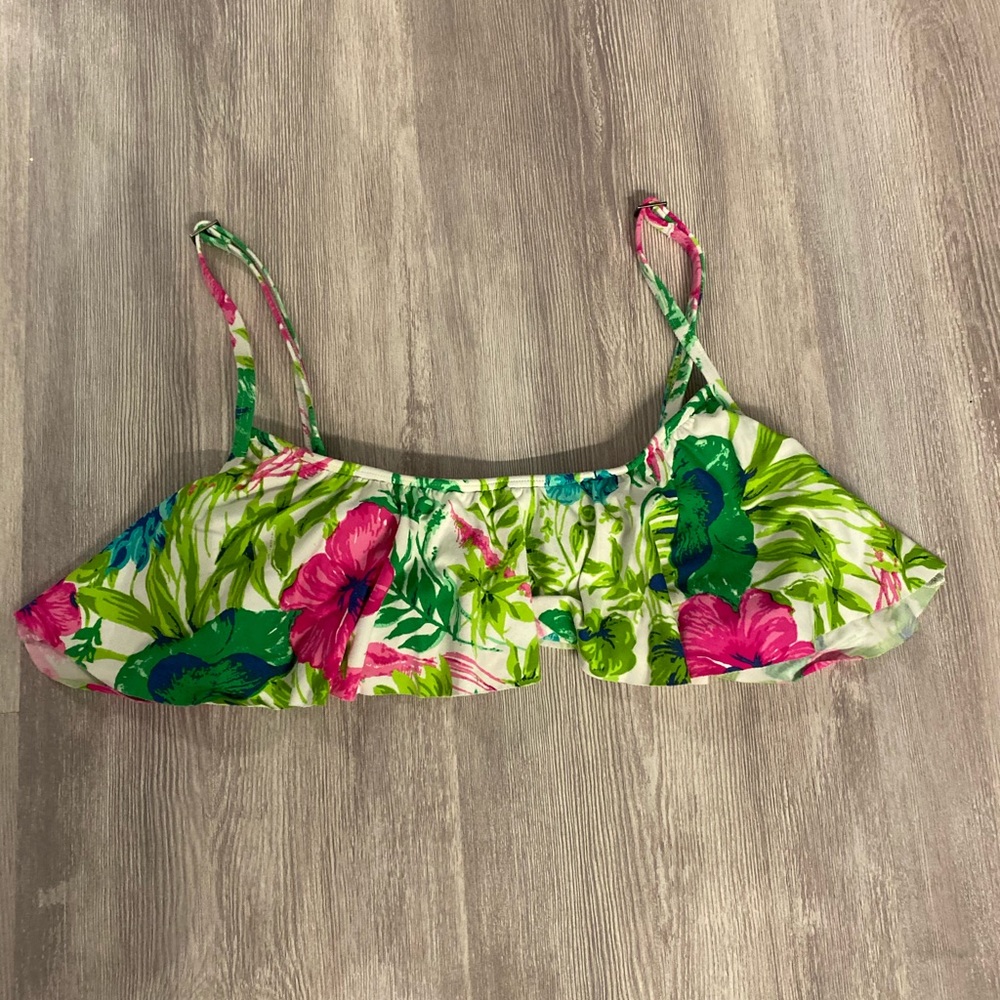 Hollister small flounce floral bikini top